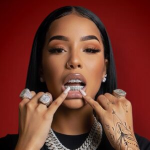 queen parker official